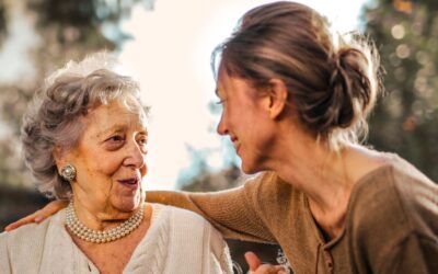 Salarié aidant aujourd’hui, retraité demain : pourquoi penser à l’AVA dès maintenant.
